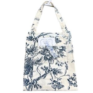 NEW April Cornell FLORAL NAVY Design Chef’s Apron with Front Pocket